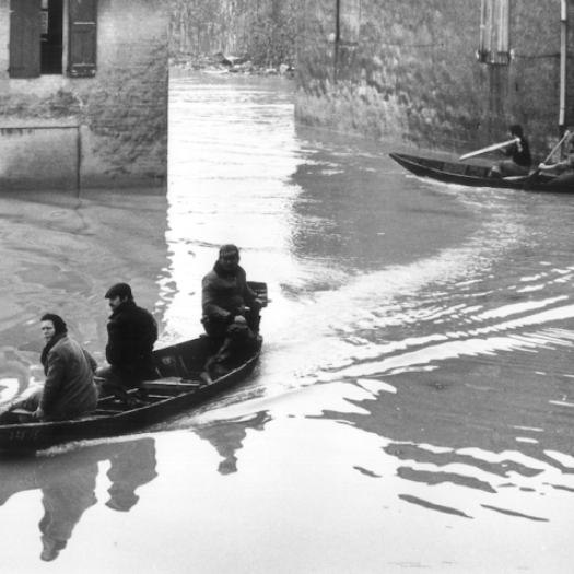 Il bianco e nero di Luciano Ferrari