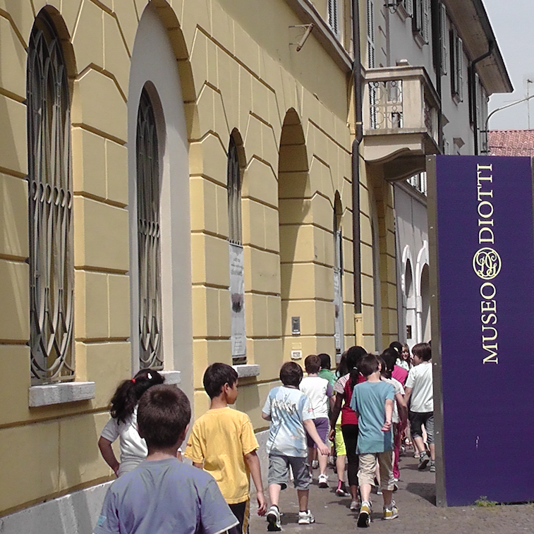 Costi e prenotazioni per le Scuole